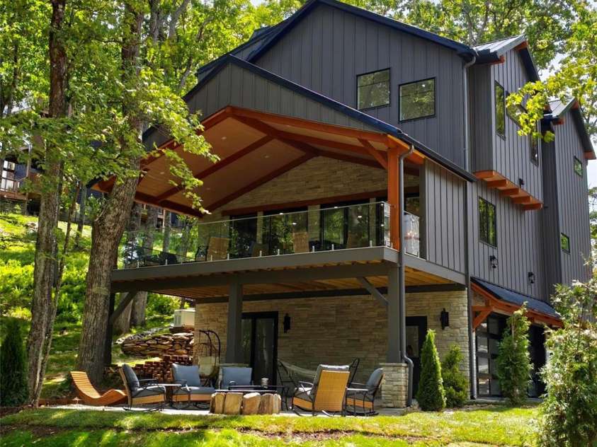 475 State View Road, Boone, NC 28607.  MLS# CAR4396761, YatesRealty ID 32377. 