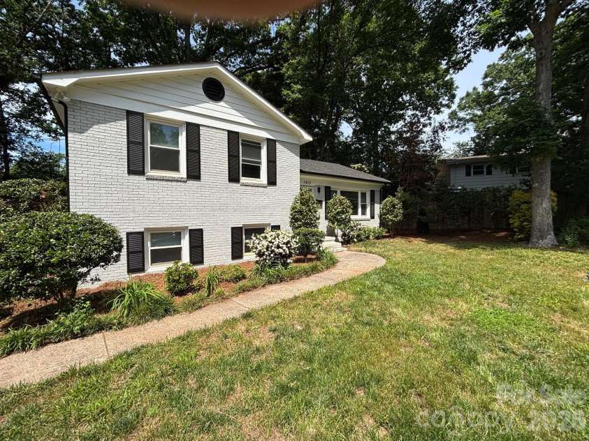 1410 Burnley Road, Charlotte, NC 28210.  MLS# CAR4380063, YatesRealty ID 32378. Front Elevation