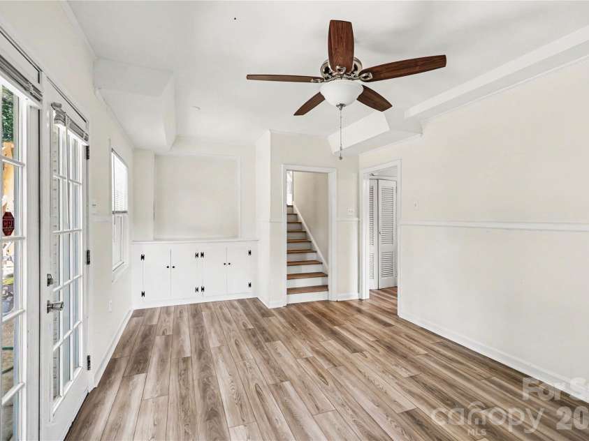1410 Burnley Road, Charlotte, NC 28210.  MLS# CAR4380063, YatesRealty ID 32378. Lower Level