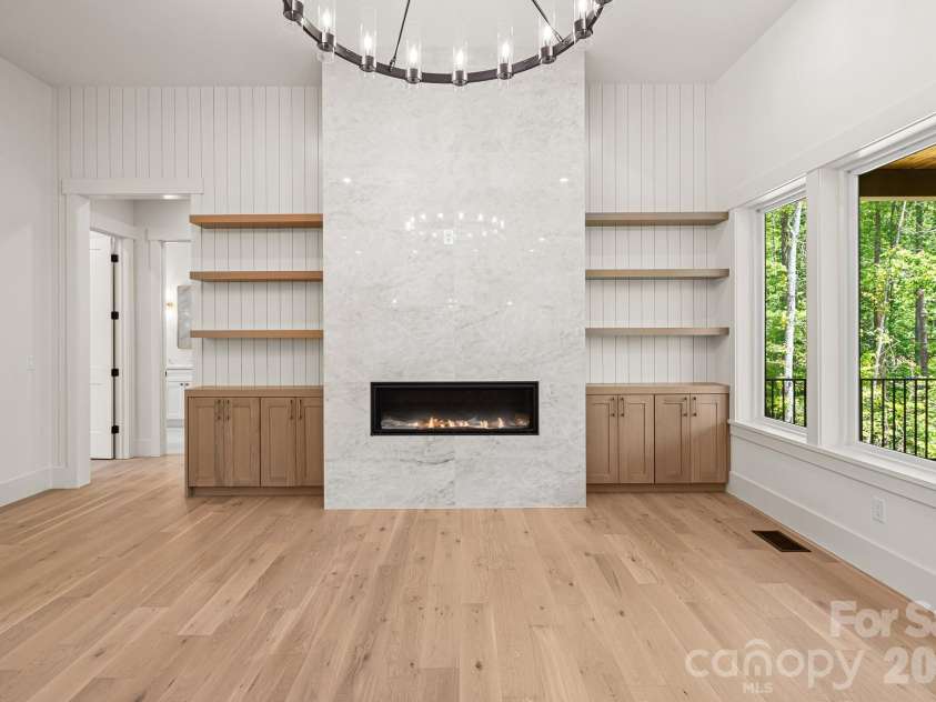 164 Reserve Way, Hendersonville, NC 28792.  MLS# CAR4382882, YatesRealty ID 32379. 