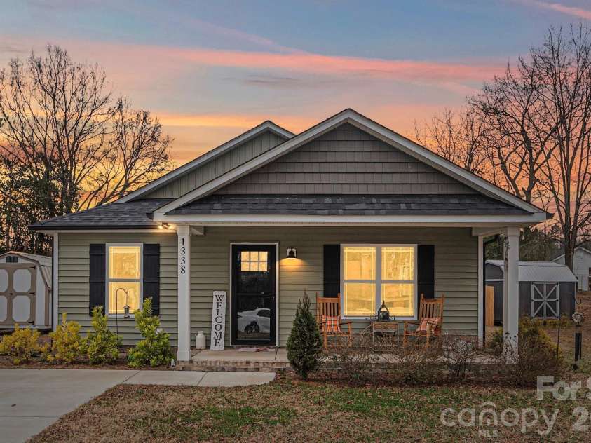 1338 Eastside Avenue, Albemarle, NC 28001.  MLS# CAR4342335, YatesRealty ID 3238. A newer build with timeless design, featuring a fenced backyard and move-in-ready condition.