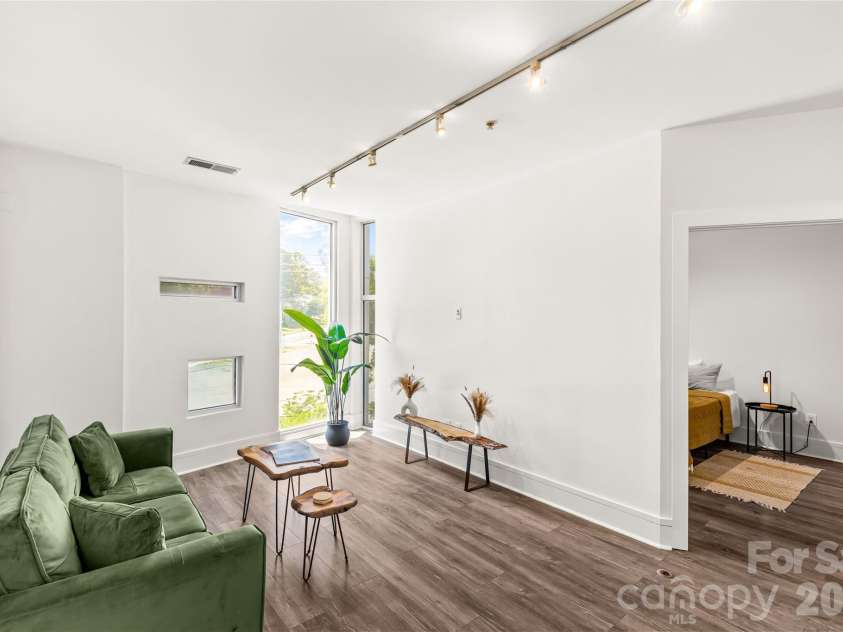 1600 Fulton Avenue, Charlotte, NC 28205.  MLS# CAR4381133, YatesRealty ID 3238. 