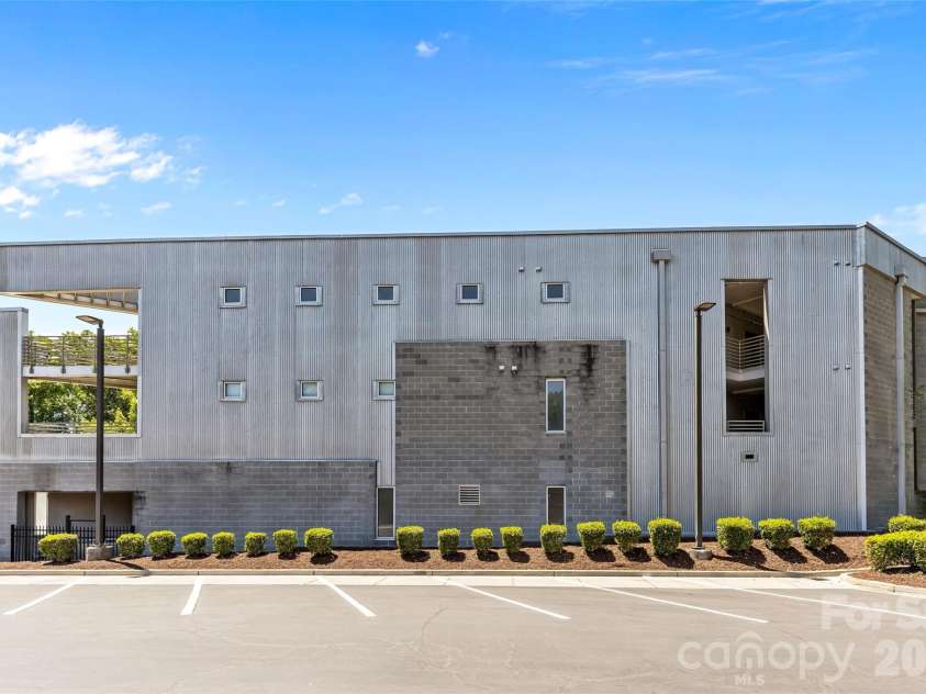 1600 Fulton Avenue, Charlotte, NC 28205.  MLS# CAR4381133, YatesRealty ID 3238. 