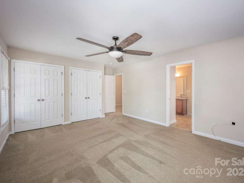 2624 Mt Isle Harbor Drive, Charlotte, NC 28214.  MLS# CAR4283520, YatesRealty ID 32381. Bedroom 3