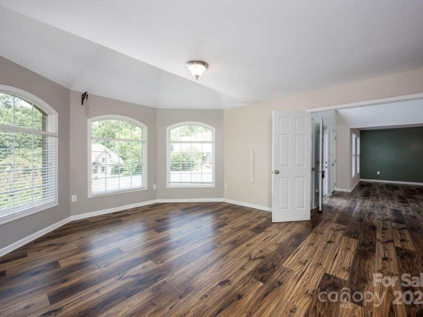 2624 Mt Isle Harbor Drive, Charlotte, NC 28214.  MLS# CAR4283520, YatesRealty ID 32381. Main Level Study/Flex Room