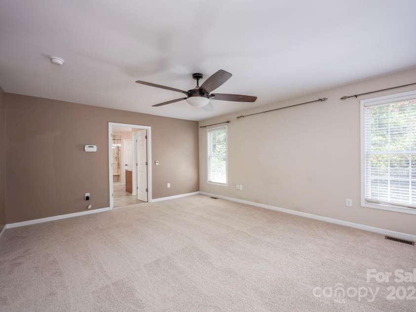 2624 Mt Isle Harbor Drive, Charlotte, NC 28214.  MLS# CAR4283520, YatesRealty ID 32381. Primary Bedroom with new carpet