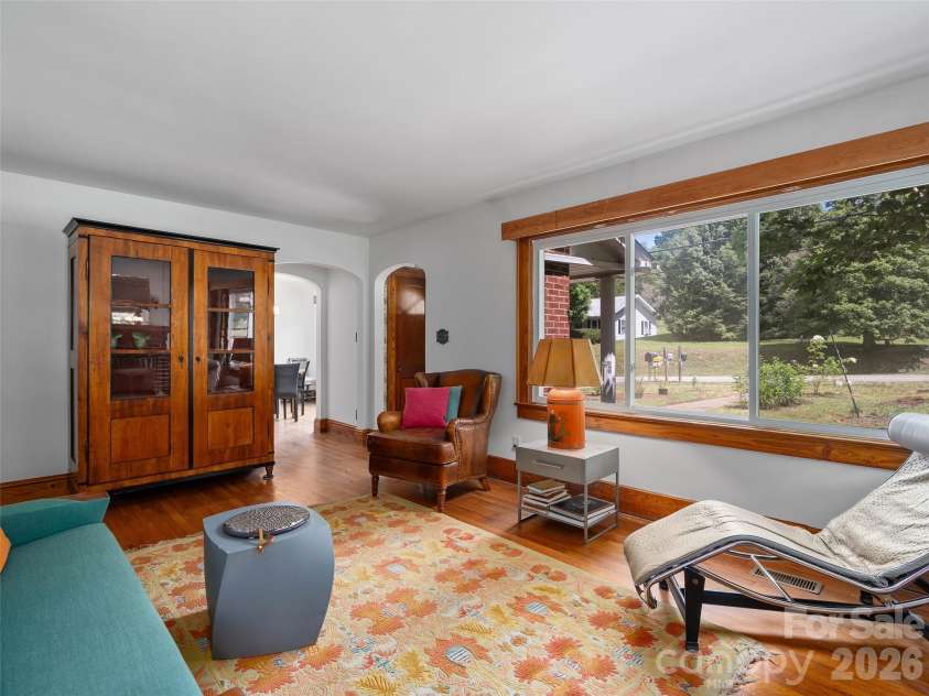 654 Ratcliff Cove Road, Waynesville, NC 28786.  MLS# CAR4396191, YatesRealty ID 32382. 