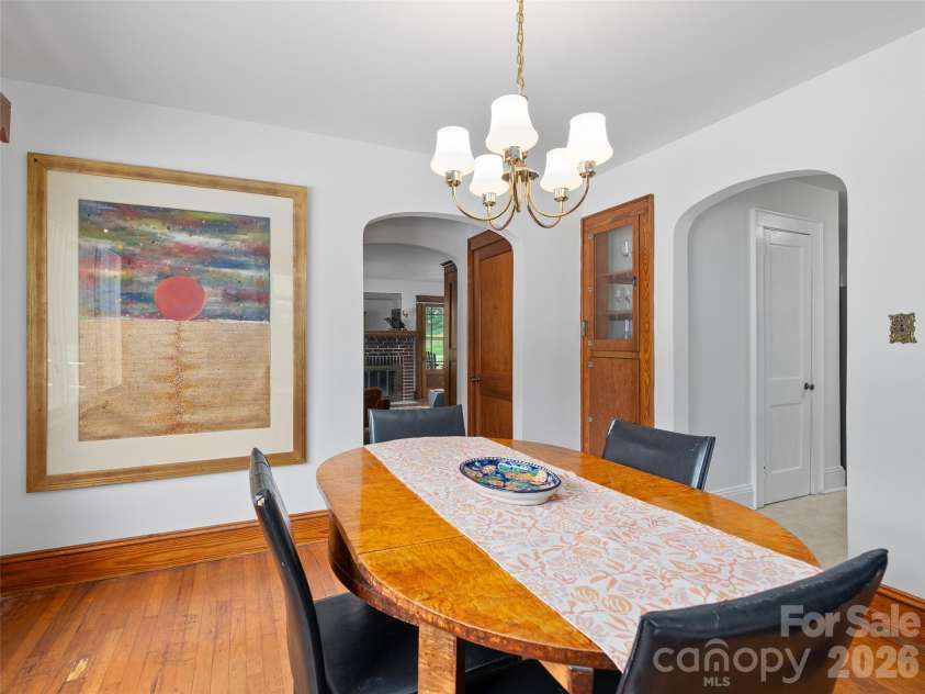 654 Ratcliff Cove Road, Waynesville, NC 28786.  MLS# CAR4396191, YatesRealty ID 32382. 