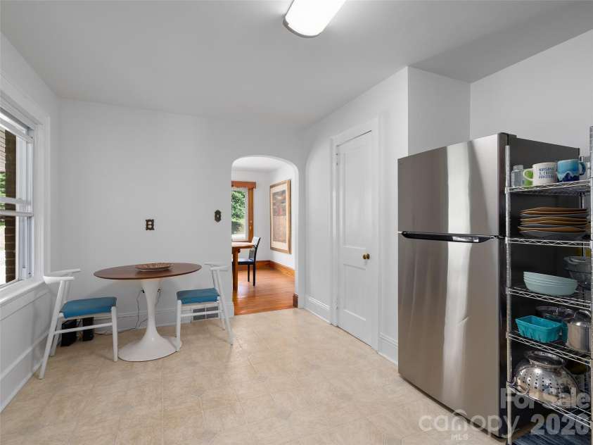 654 Ratcliff Cove Road, Waynesville, NC 28786.  MLS# CAR4396191, YatesRealty ID 32382. 