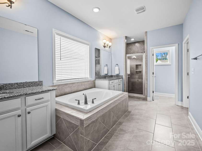 8628 Shadetree Street, Huntersville, NC 28078.  MLS# CAR4287521, YatesRealty ID 32383. 