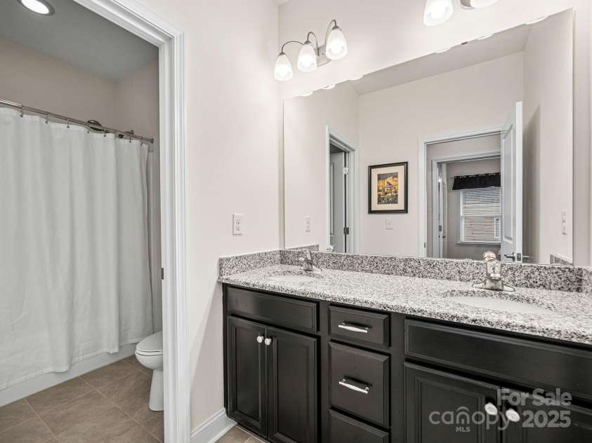 8628 Shadetree Street, Huntersville, NC 28078.  MLS# CAR4287521, YatesRealty ID 32383. 