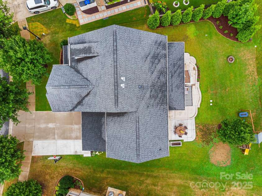 8628 Shadetree Street, Huntersville, NC 28078.  MLS# CAR4287521, YatesRealty ID 32383. 