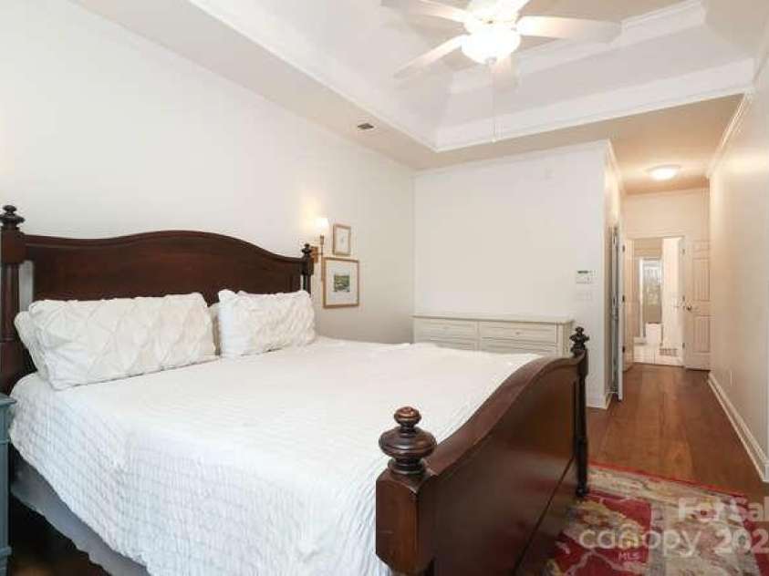 16037 Stonemont Road, Huntersville, NC 28078.  MLS# CAR4279045, YatesRealty ID 32385. 