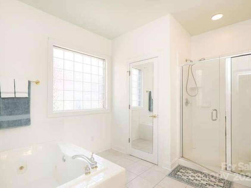 16037 Stonemont Road, Huntersville, NC 28078.  MLS# CAR4279045, YatesRealty ID 32385. 