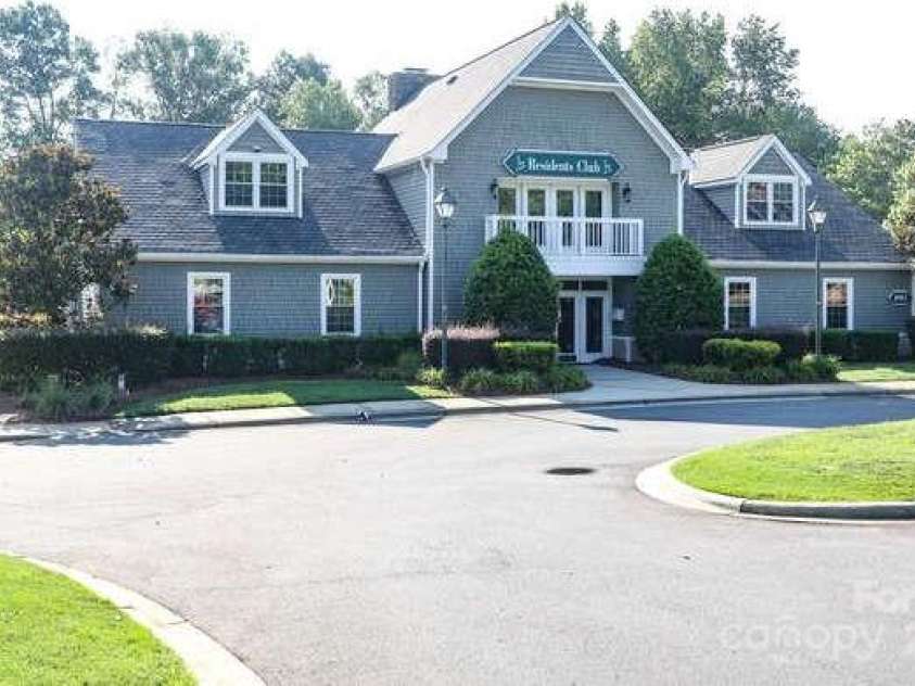 16037 Stonemont Road, Huntersville, NC 28078.  MLS# CAR4279045, YatesRealty ID 32385. 