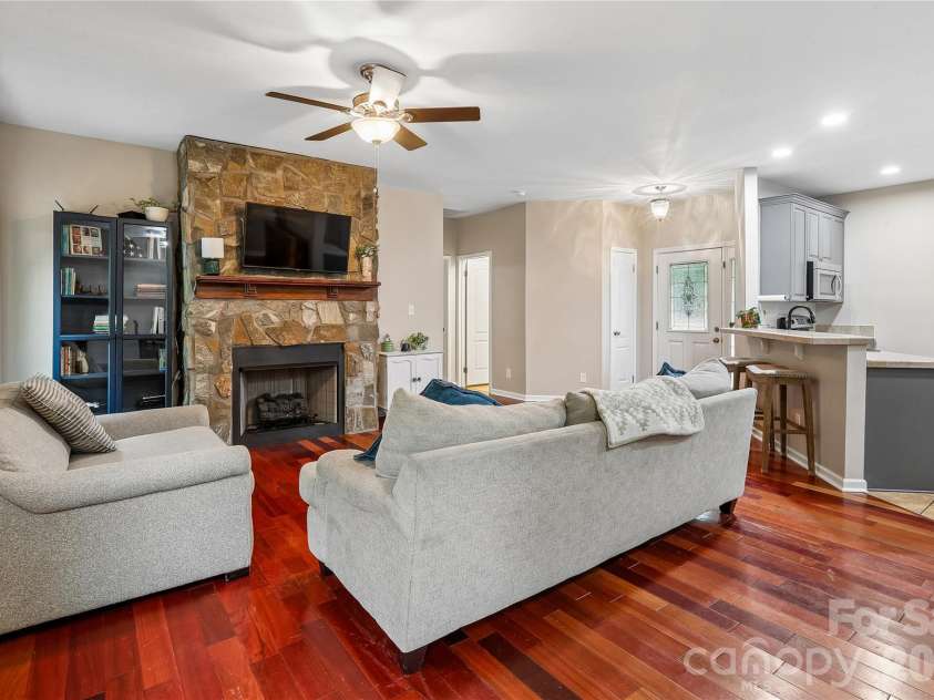 6673 Forney Hill Road, Denver, NC 28037.  MLS# CAR4382678, YatesRealty ID 32385. 