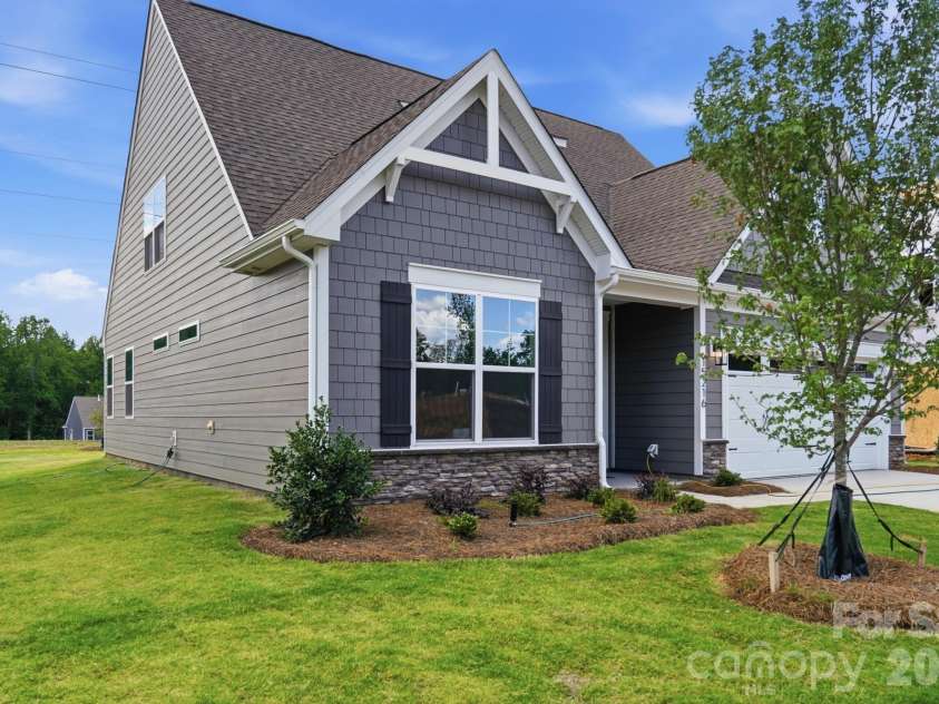 15216 First Broad Drive, Huntersville, NC 28078.  MLS# CAR4342685, YatesRealty ID 32386. Homesite 87 features an Amelia B floorplan