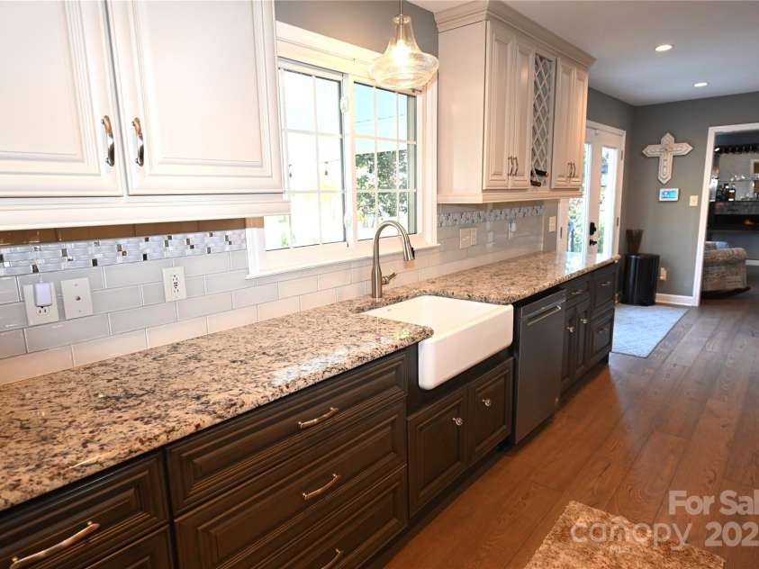 2602 Birdie Lane, Conover, NC 28613.  MLS# CAR4286238, YatesRealty ID 32387. 