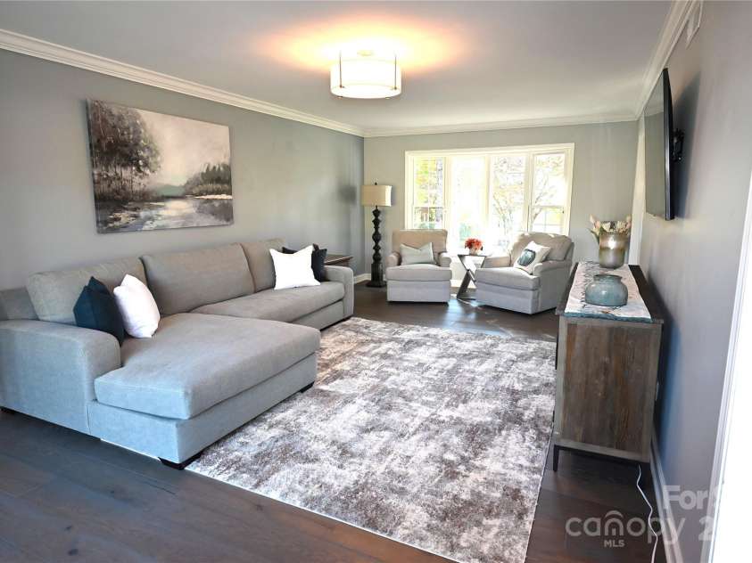 2602 Birdie Lane, Conover, NC 28613.  MLS# CAR4286238, YatesRealty ID 32387. 