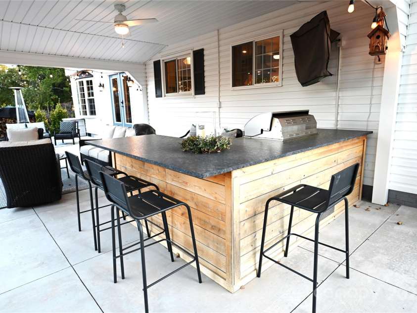 2602 Birdie Lane, Conover, NC 28613.  MLS# CAR4286238, YatesRealty ID 32387. 