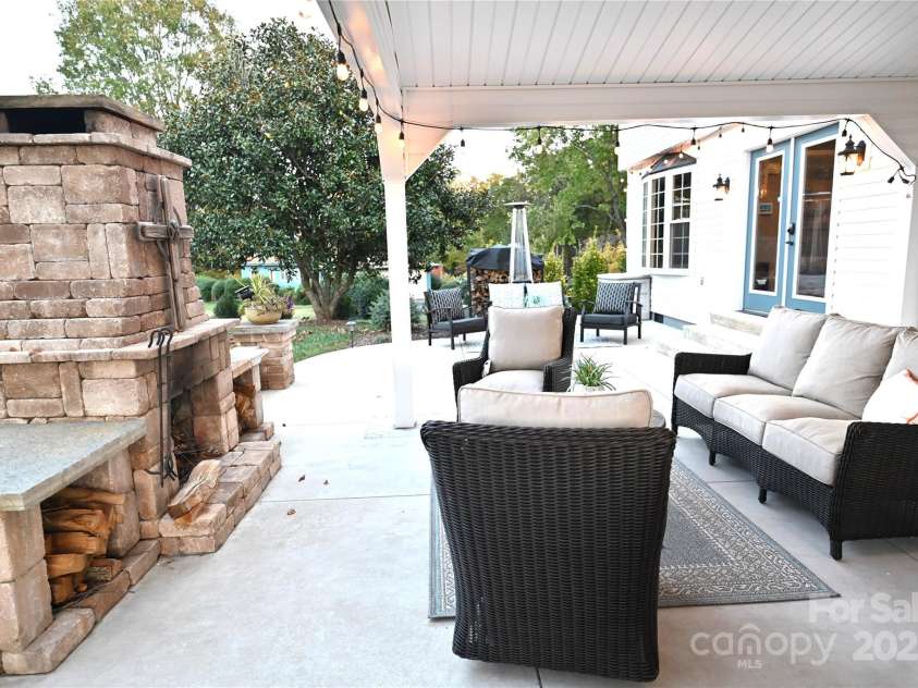 2602 Birdie Lane, Conover, NC 28613.  MLS# CAR4286238, YatesRealty ID 32387. 