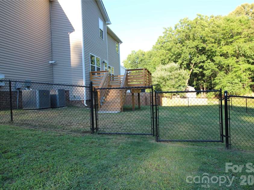 1034 Arrowhead Drive, Concord, NC 28025.  MLS# CAR4394849, YatesRealty ID 32388. 