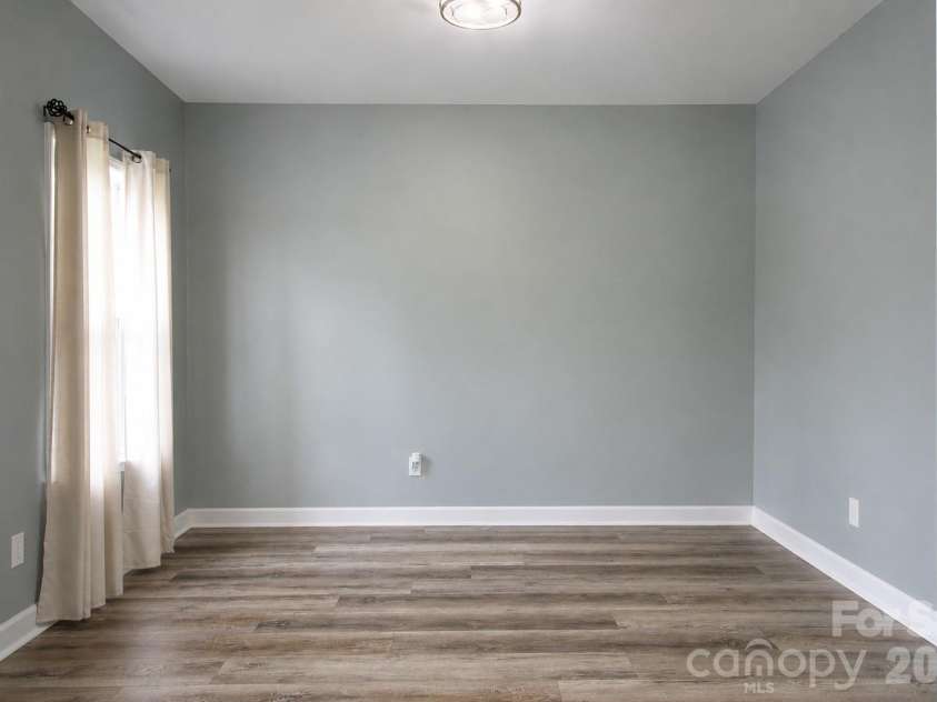 1034 Arrowhead Drive, Concord, NC 28025.  MLS# CAR4394849, YatesRealty ID 32388. Office