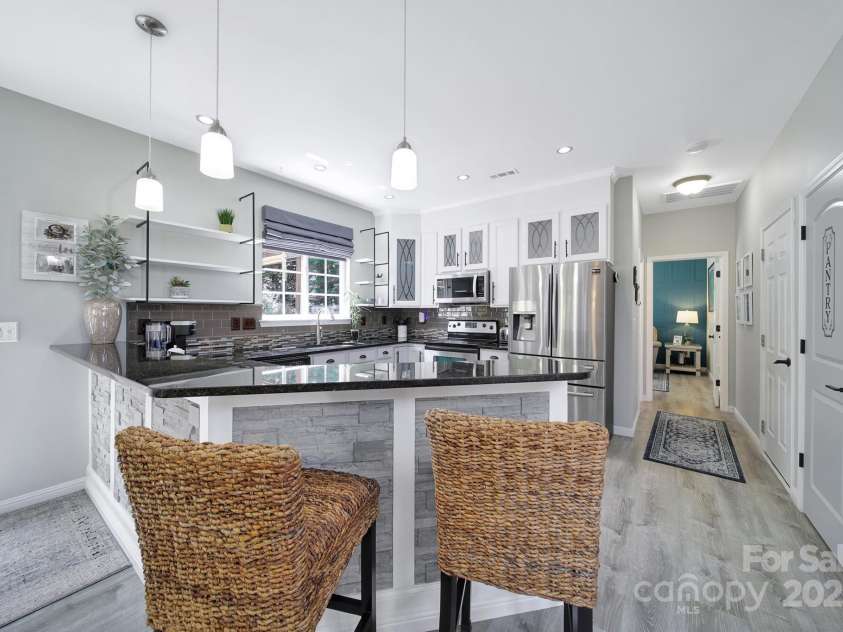 5515 Alexandrite Way, Fort Mill, SC 29708.  MLS# CAR4285357, YatesRealty ID 32388. 