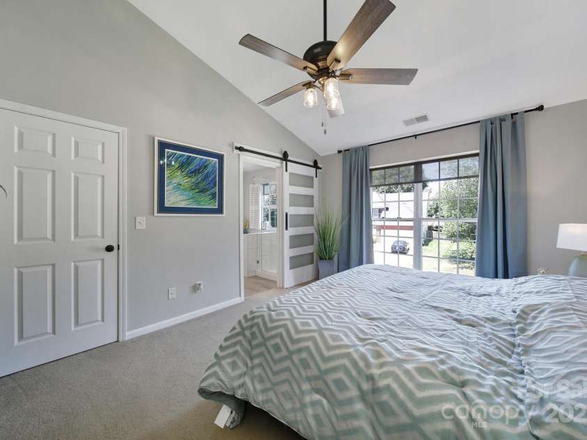 5515 Alexandrite Way, Fort Mill, SC 29708.  MLS# CAR4285357, YatesRealty ID 32388. 