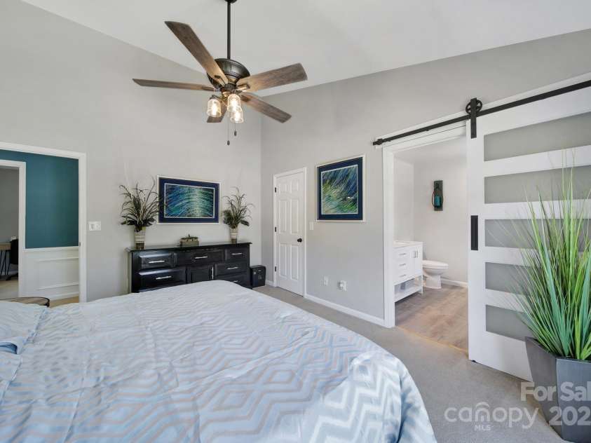 5515 Alexandrite Way, Fort Mill, SC 29708.  MLS# CAR4285357, YatesRealty ID 32388. 