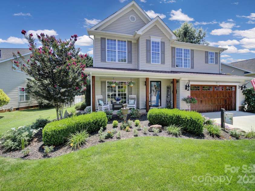5515 Alexandrite Way, Fort Mill, SC 29708.  MLS# CAR4285357, YatesRealty ID 32388. 