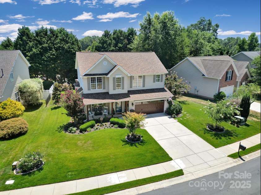 5515 Alexandrite Way, Fort Mill, SC 29708.  MLS# CAR4285357, YatesRealty ID 32388. 