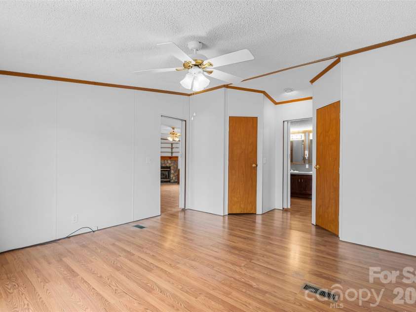 1700 Kershaw Highway, Camden, SC 29020.  MLS# CAR4342419, YatesRealty ID 3239. 