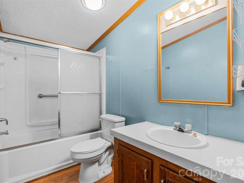 1700 Kershaw Highway, Camden, SC 29020.  MLS# CAR4342419, YatesRealty ID 3239. 