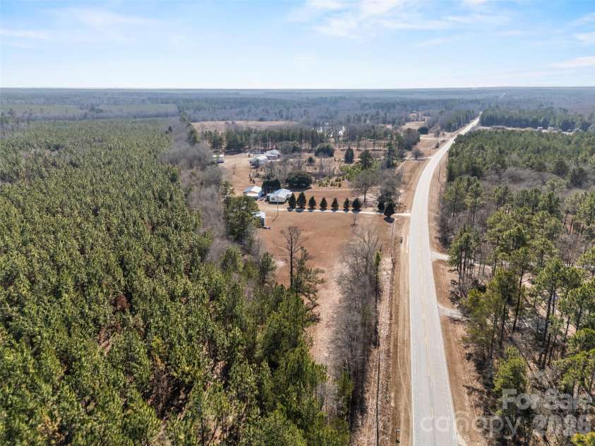 1700 Kershaw Highway, Camden, SC 29020.  MLS# CAR4342419, YatesRealty ID 3239. 