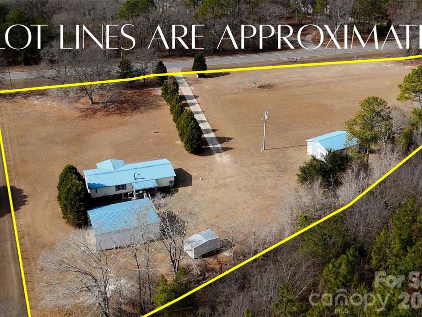 1700 Kershaw Highway, Camden, SC 29020.  MLS# CAR4342419, YatesRealty ID 3239. 