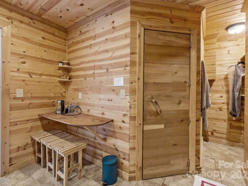 7230 Timber Ridge Drive, Mint Hill, NC 28227.  MLS# CAR4163574, YatesRealty ID 3239. 