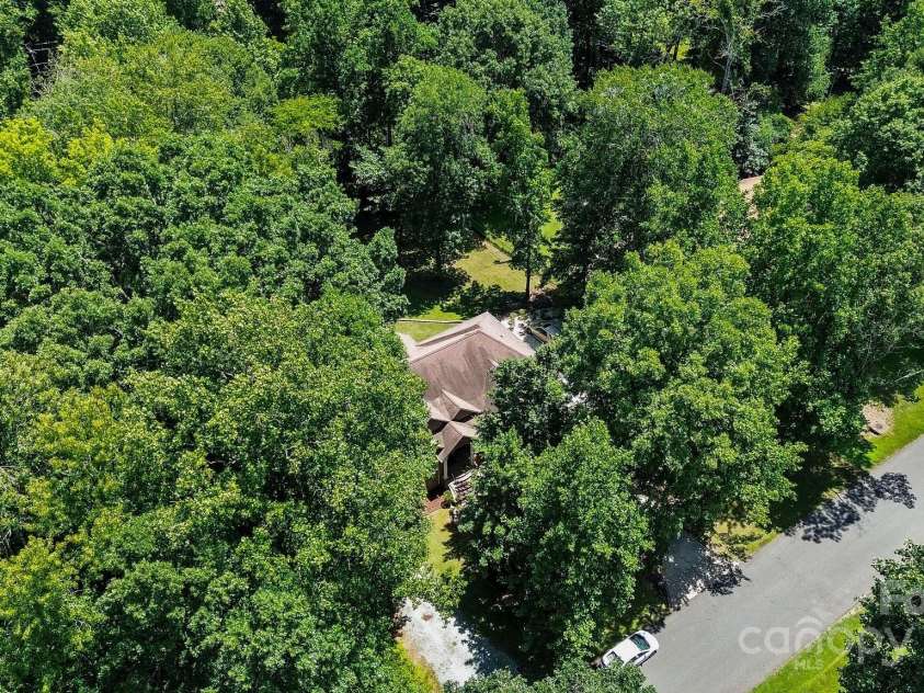 7230 Timber Ridge Drive, Mint Hill, NC 28227.  MLS# CAR4163574, YatesRealty ID 3239. 