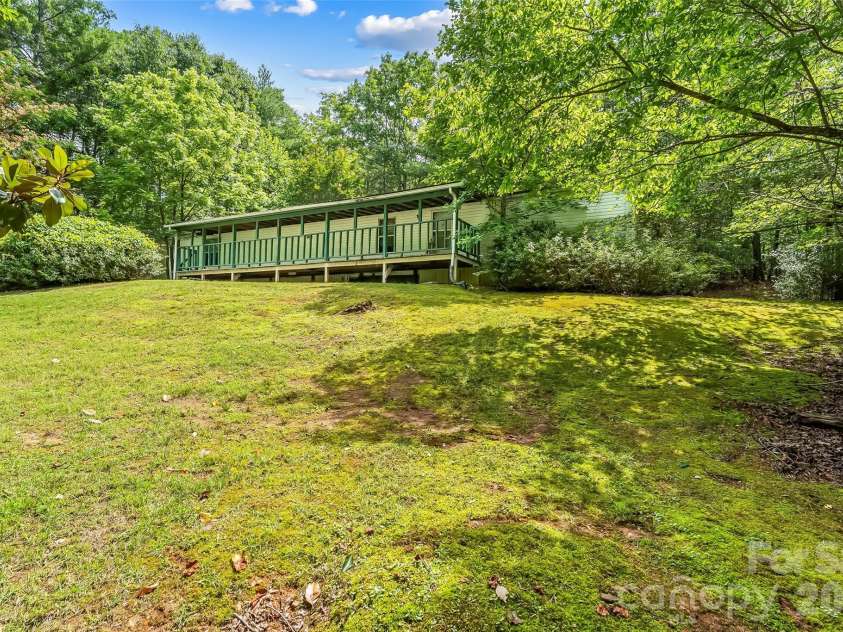2040 Hampson Road, Morganton, NC 28655.  MLS# CAR4393978, YatesRealty ID 32390. 