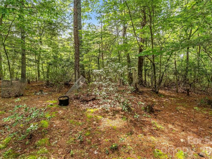 2040 Hampson Road, Morganton, NC 28655.  MLS# CAR4393978, YatesRealty ID 32390. 