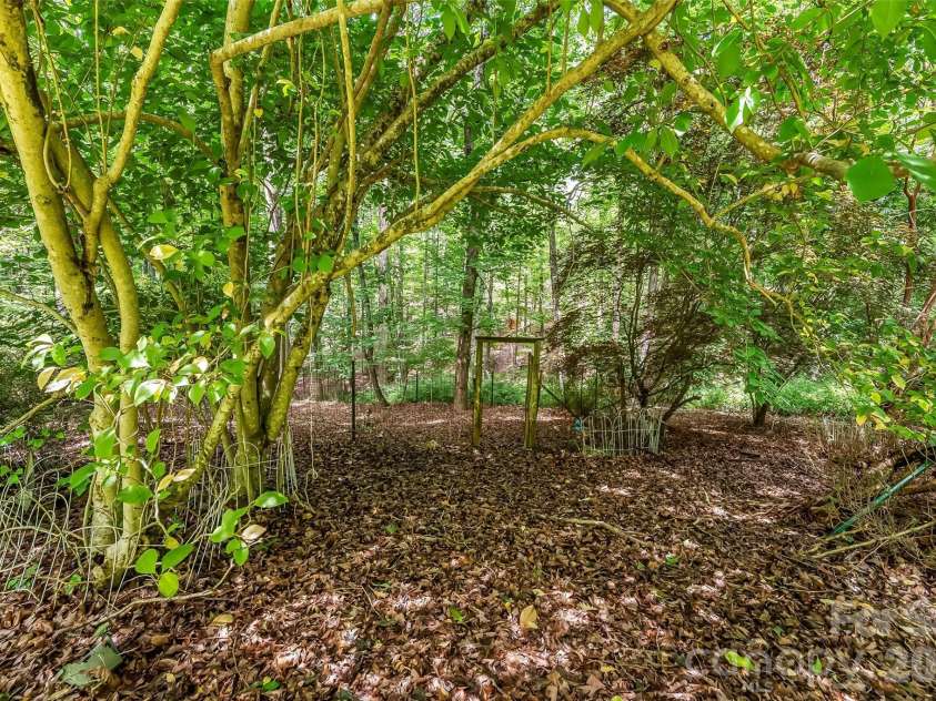 2040 Hampson Road, Morganton, NC 28655.  MLS# CAR4393978, YatesRealty ID 32390. 