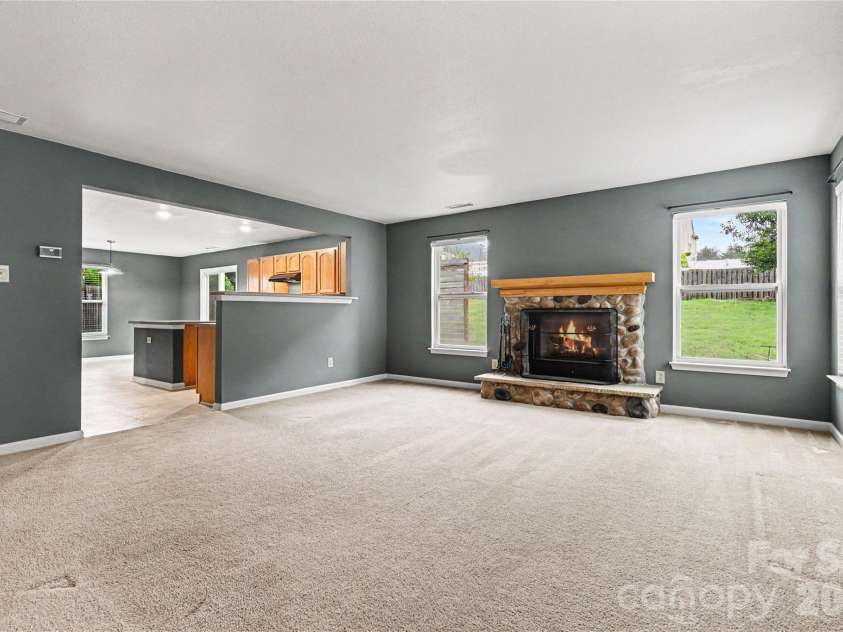 3800 Shasta Circle, Clover, SC 29710.  MLS# CAR4388053, YatesRealty ID 32391. 