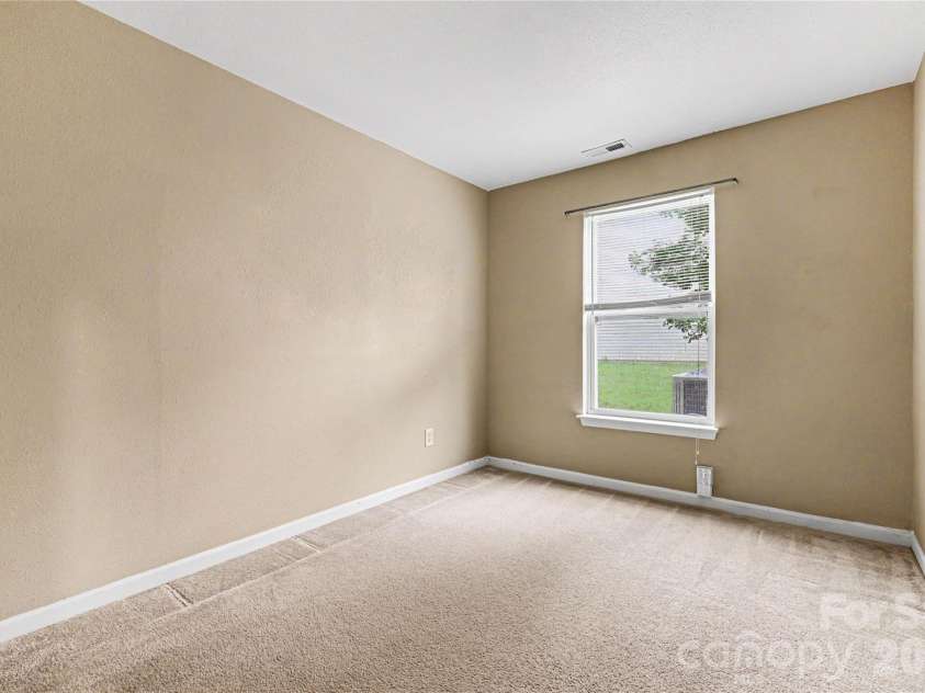 3800 Shasta Circle, Clover, SC 29710.  MLS# CAR4388053, YatesRealty ID 32391. 