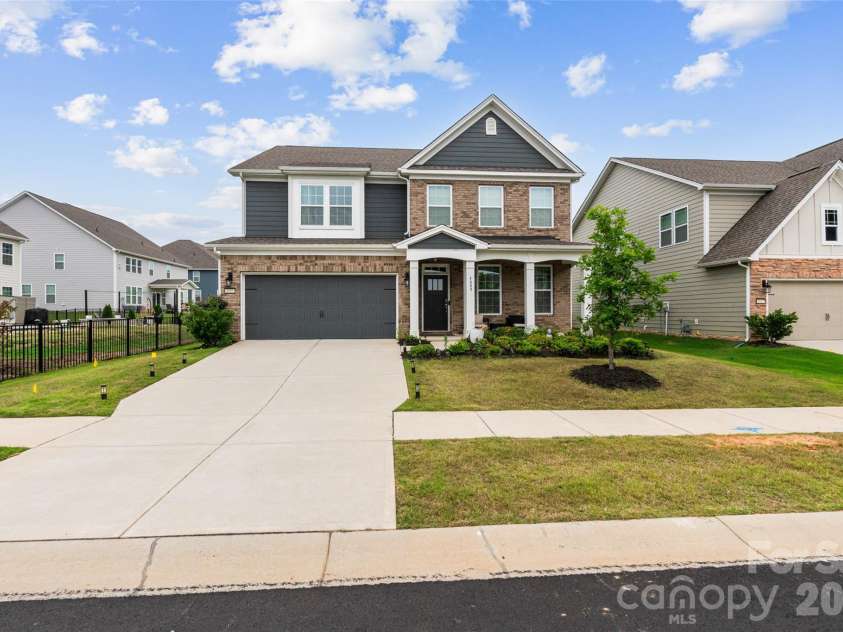 4009 Cherry Mill Court, Huntersville, NC 28078.  MLS# CAR4390998, YatesRealty ID 32392. 