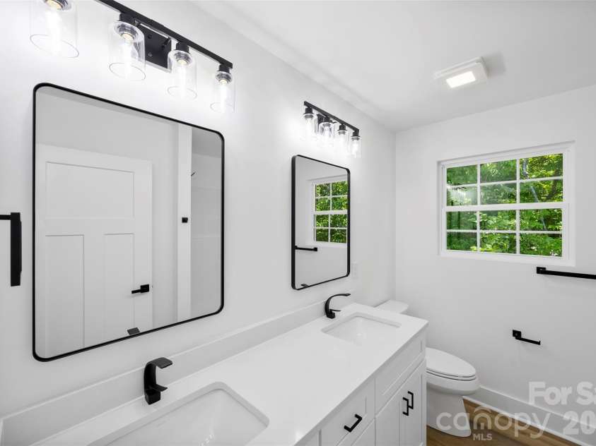 1511 Horah Street, Salisbury, NC 28144.  MLS# CAR4381407, YatesRealty ID 32393. 