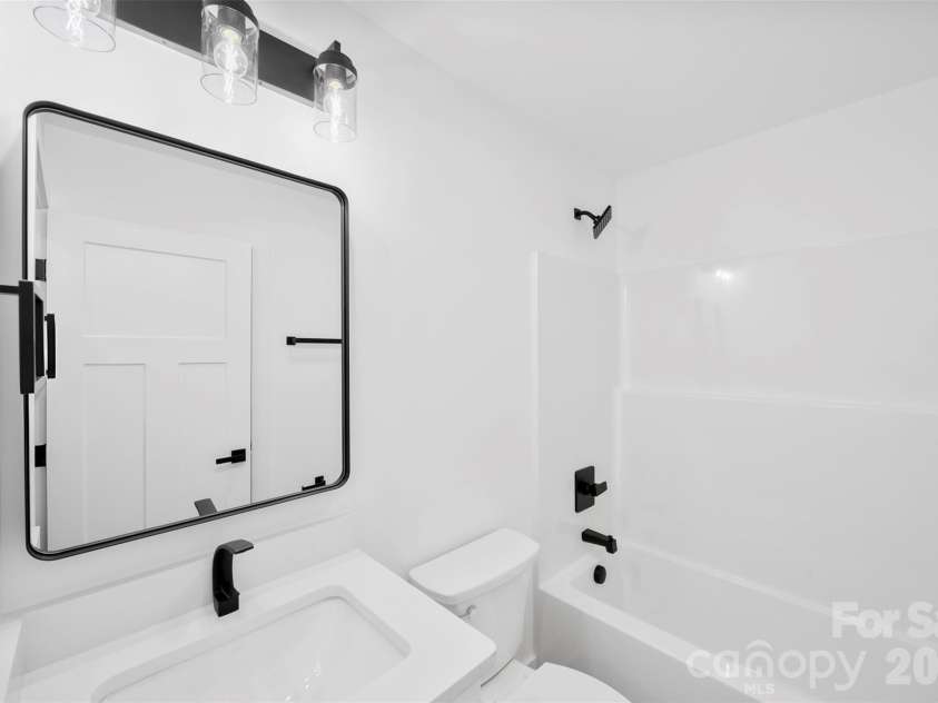1511 Horah Street, Salisbury, NC 28144.  MLS# CAR4381407, YatesRealty ID 32393. 