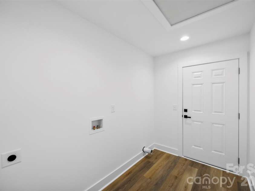 1511 Horah Street, Salisbury, NC 28144.  MLS# CAR4381407, YatesRealty ID 32393. 