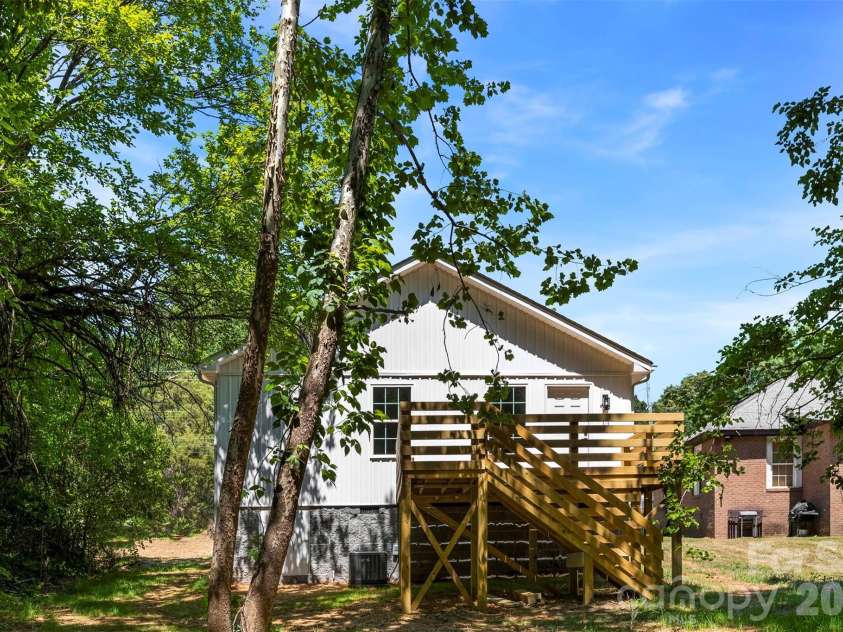 1511 Horah Street, Salisbury, NC 28144.  MLS# CAR4381407, YatesRealty ID 32393. 