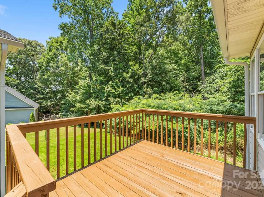 267 Winthrow Creek Road, Mooresville, NC 28115.  MLS# CAR4274339, YatesRealty ID 32394. Deck