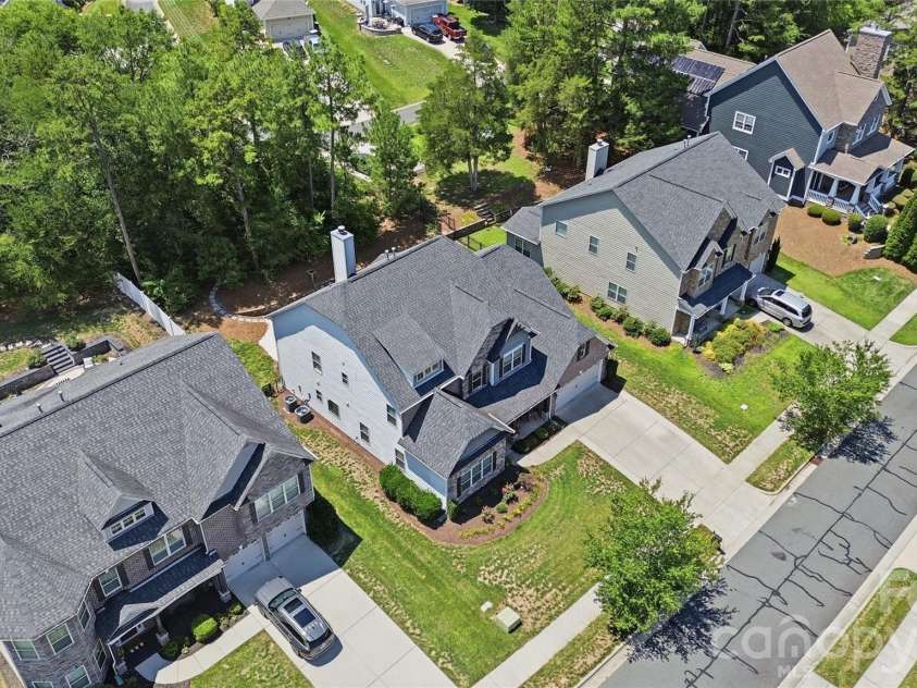 2827 Donegal Drive, Kannapolis, NC 28081.  MLS# CAR4402710, YatesRealty ID 32394. 